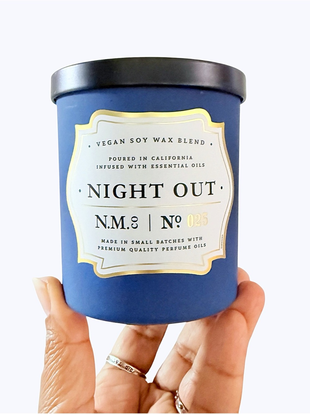Leoben Company Night Out No. 025 Scented Soy Candle - Blue